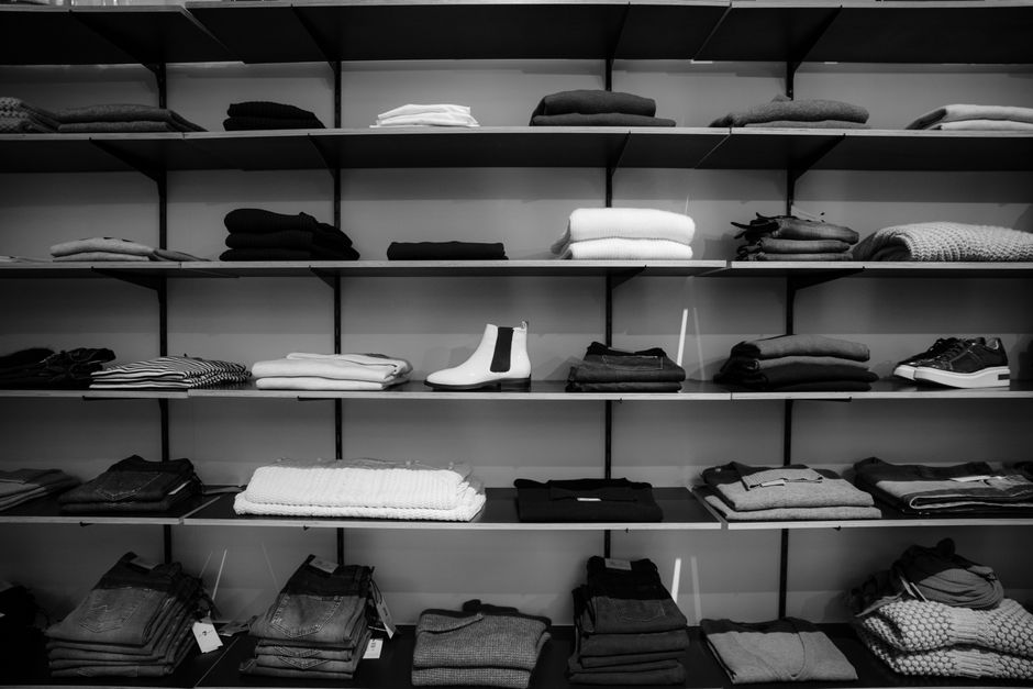 15 Item Wardrobe Experiment: I Wore Only 15 Items for a Month — The Cost-Per-Wear Math Changed Everything