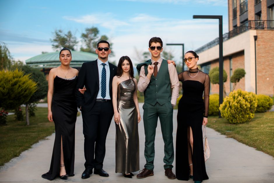 Black-Tie Optional Outfits: What to Wear to a Black-Tie Optional Event: 6 Outfits