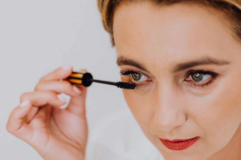 March Light Coverage Makeup That Survives Windy Walks