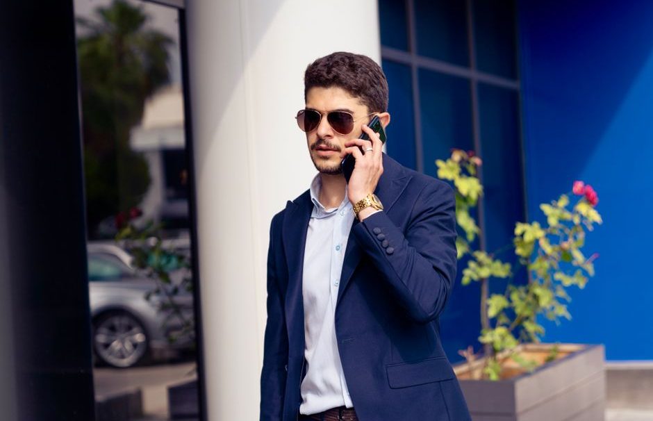 Fashion Mistakes Men Should Avoid: 10 Fashion Mistakes Men Make That Kill Their Style