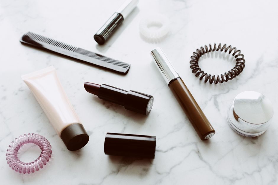 Minimalist Capsule Wardrobe For Travel: 10 Pieces, 30 Outfits: The Travel Capsule That Actually Works
