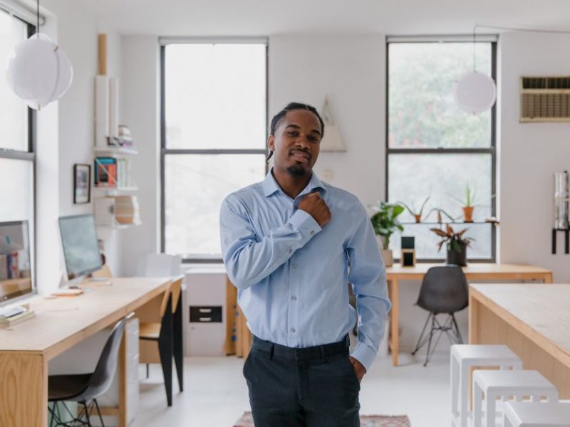 Ministry Of Supply Vs Athleta Hybrid Office Workwear: Ministry of Supply vs. Athleta: Which Hybrid Office Brand Actually Works?
