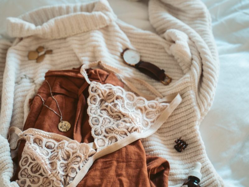 The Art of Versatility: Clothing That Adapts to Any Occasion